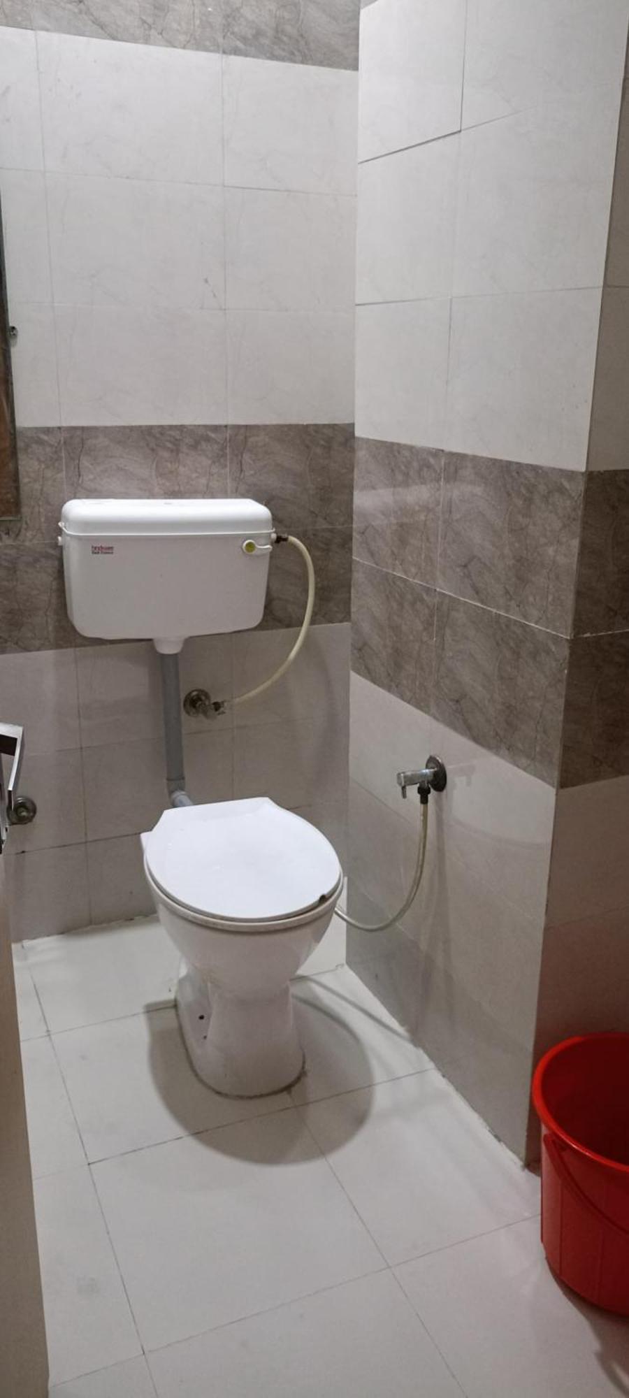 Hotel Saffron Meerut Bagian luar foto